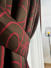 Draperie maro cu model grena Perdele de Poveste